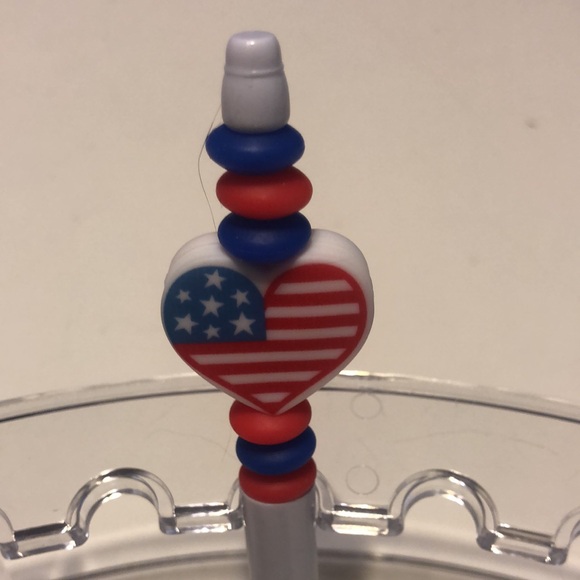 🟢 American Flag Heart Blue Red Beaded Focal Pen - Picture 7 of 10